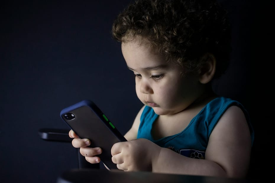 How Digital Addiction Is Impacting India’s Young Minds